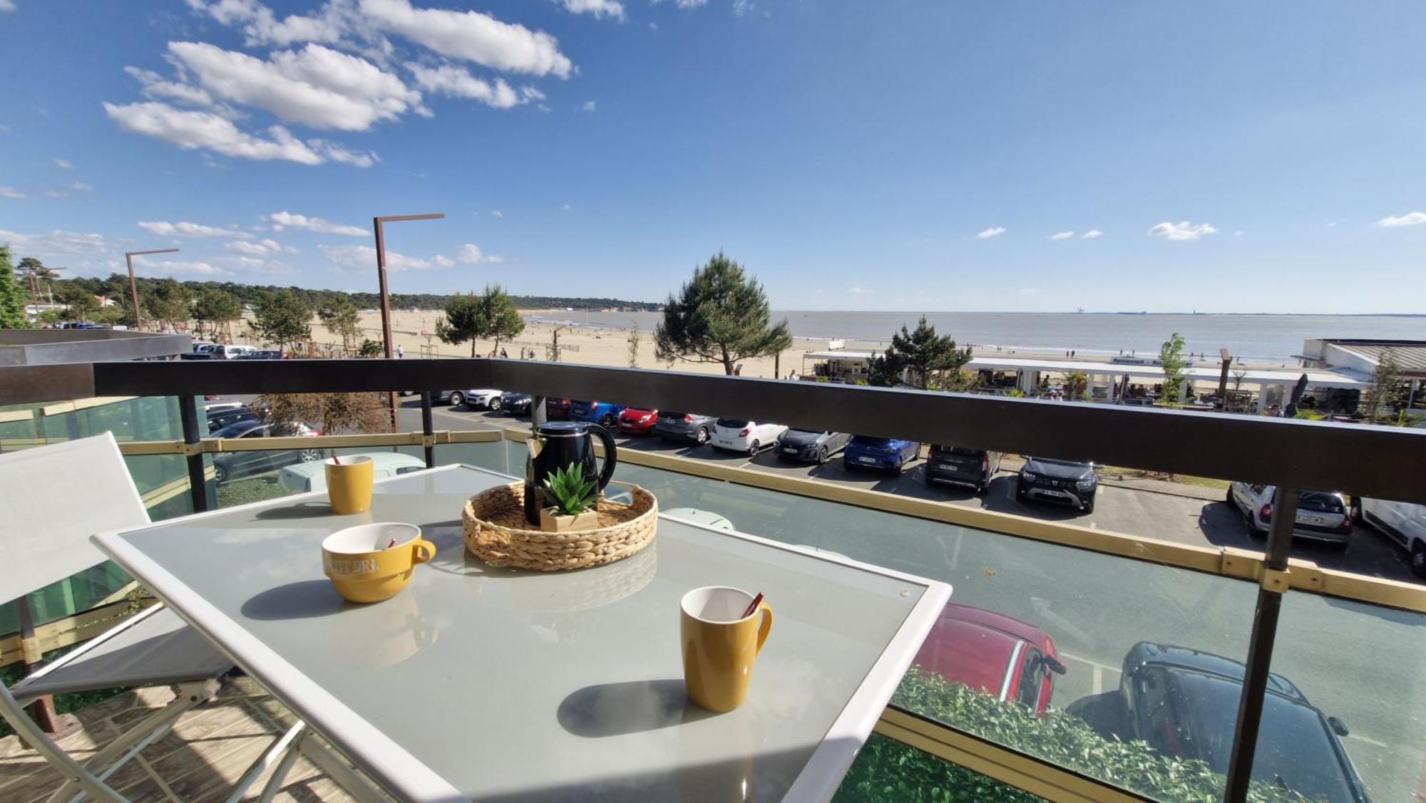 Saint Georges De Didonne - Pleine Vue Mer Pour Ce Studio Cabine Face A La Plage Esterno foto